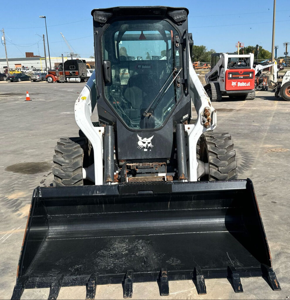 2022 Bobcat S76