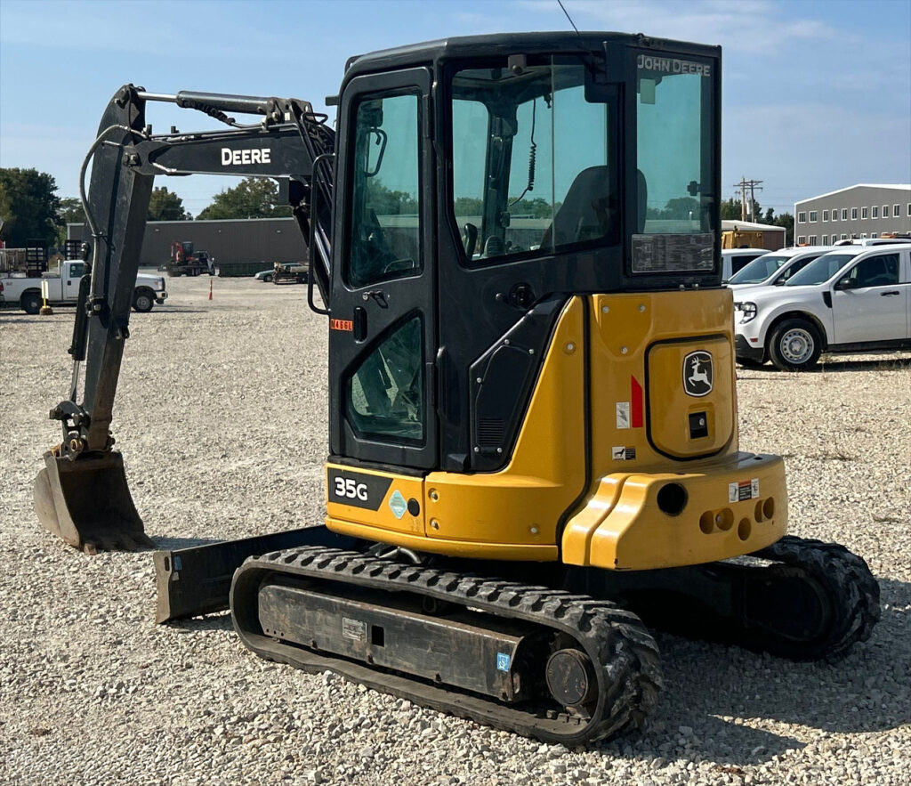 2021 John Deere 35G