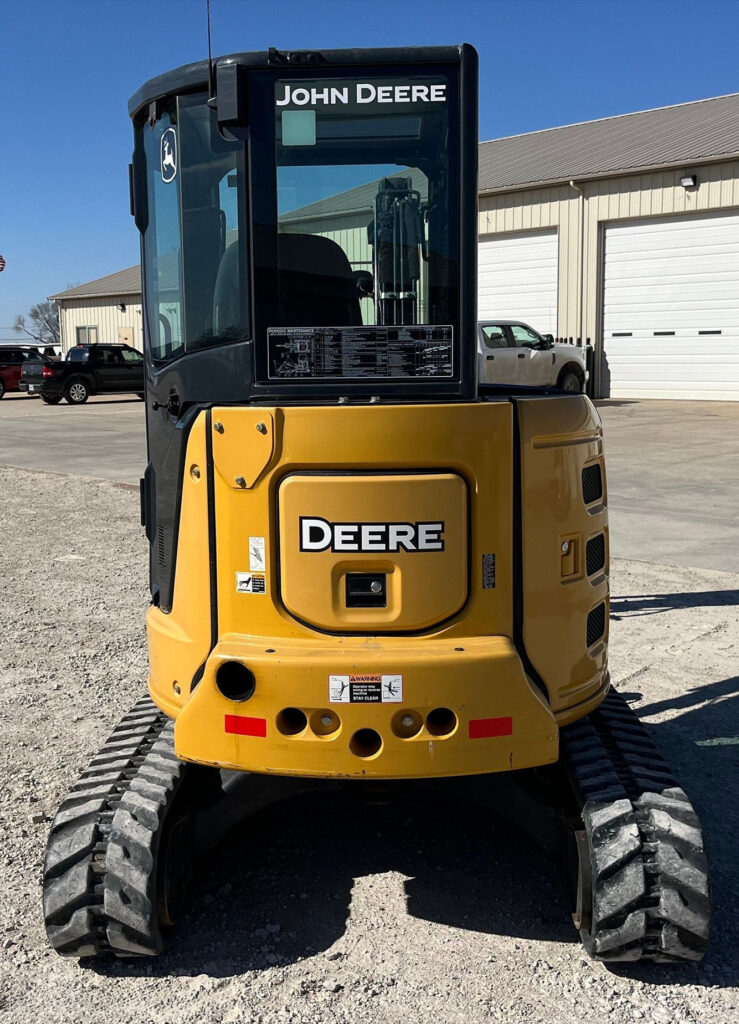 2015 John Deere 35G